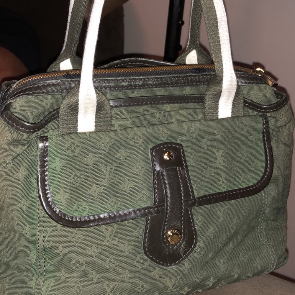 **SOLD** Louis Vuitton Mini Lin Mary Kate handbag